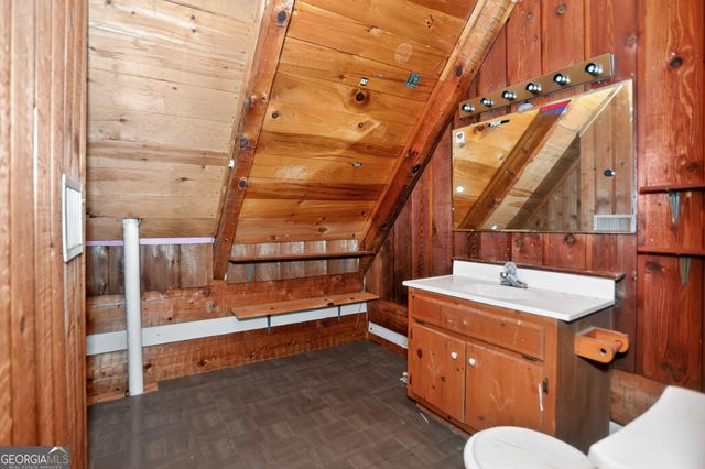 1930 Blackberry Mountain Road, Ellijay, GA 30536