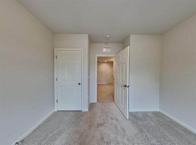 904 ENGLISH OAKS COURT, Kissimmee, FL 34744