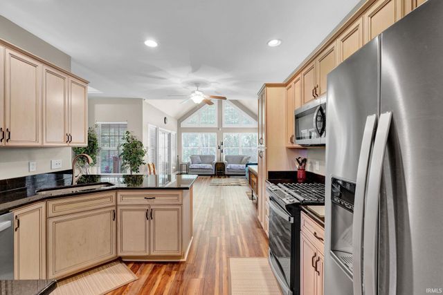 8910 Pierce Drive, Evansville, IN 47725