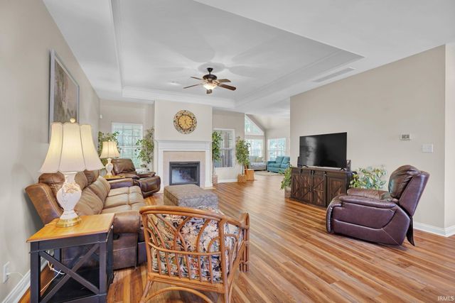 8910 Pierce Drive, Evansville, IN 47725