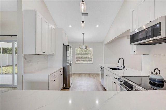 2405 APPALOOSA CIRCLE, Sarasota, FL 34240