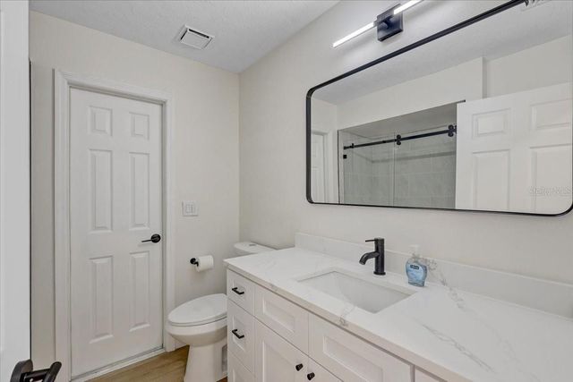 2405 APPALOOSA CIRCLE, Sarasota, FL 34240