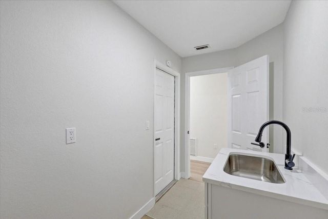 2405 APPALOOSA CIRCLE, Sarasota, FL 34240