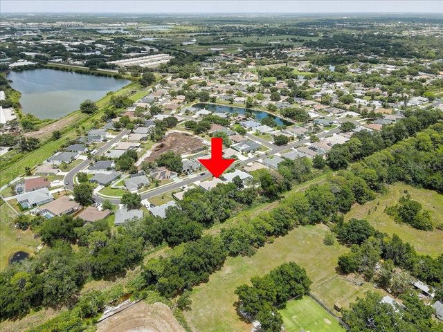 2405 APPALOOSA CIRCLE, Sarasota, FL 34240