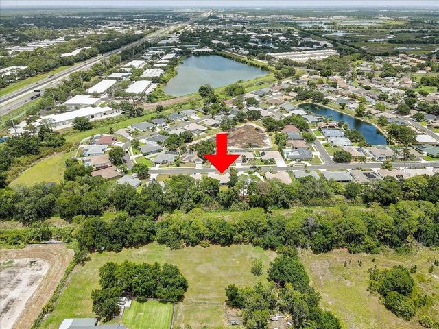 2405 APPALOOSA CIRCLE, Sarasota, FL 34240