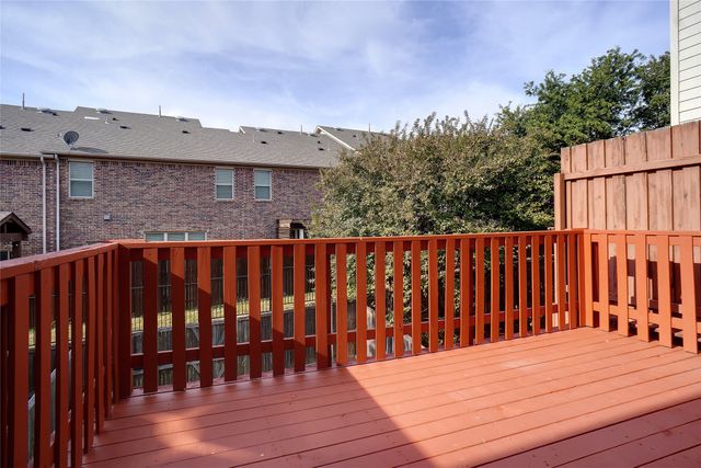 2524 Jacobson Drive, Lewisville, TX 75067