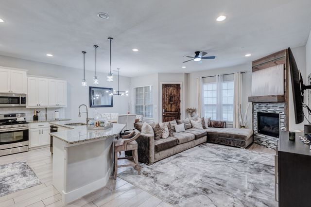4814 Empire Way, Irving, TX 75038