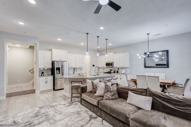 4814 Empire Way, Irving, TX 75038