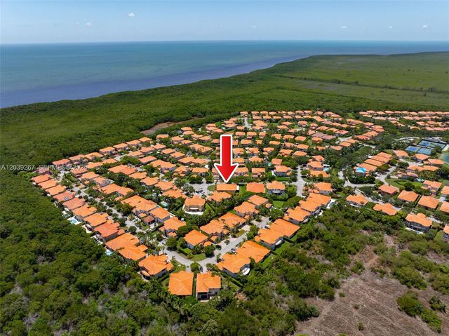7563 SW 188th Ter, Cutler Bay, FL 33157