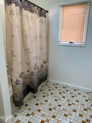 547 Rhode Island Avenue, Brick, NJ 08724