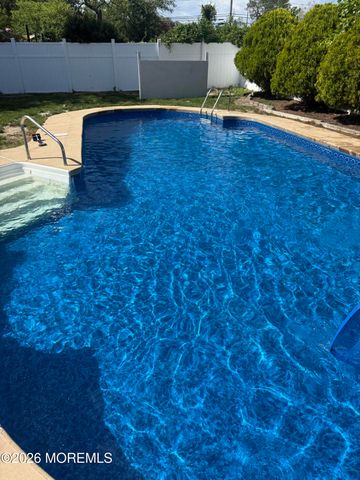 547 Rhode Island Avenue, Brick, NJ 08724