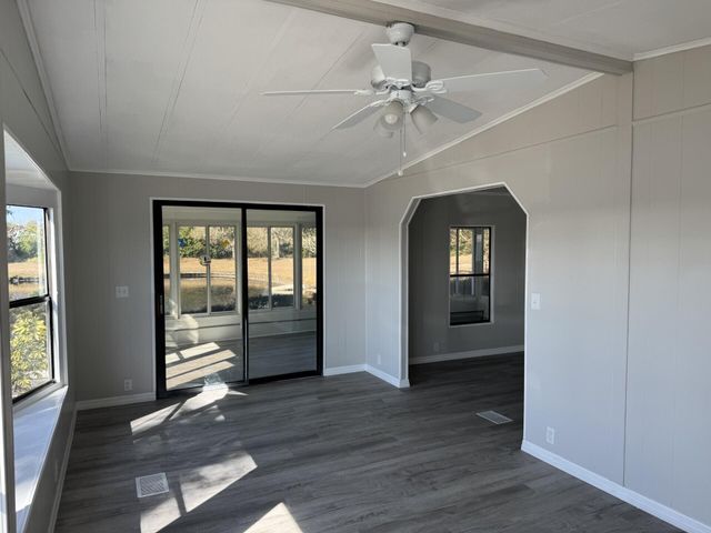 19 La Viilla Court, Fort Pierce, FL 34951