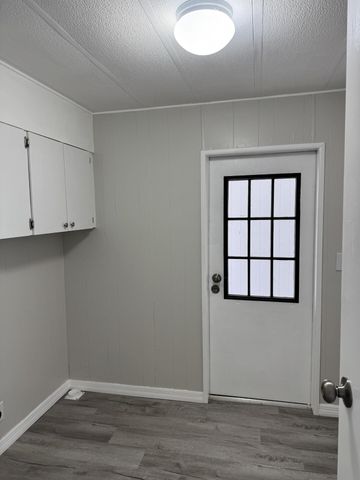 19 La Viilla Court, Fort Pierce, FL 34951