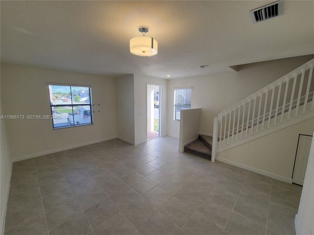 11404 W 33rd Ct 11404, Hialeah, FL 33018