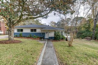 1045 Riverview Drive, Hanahan, SC 29410