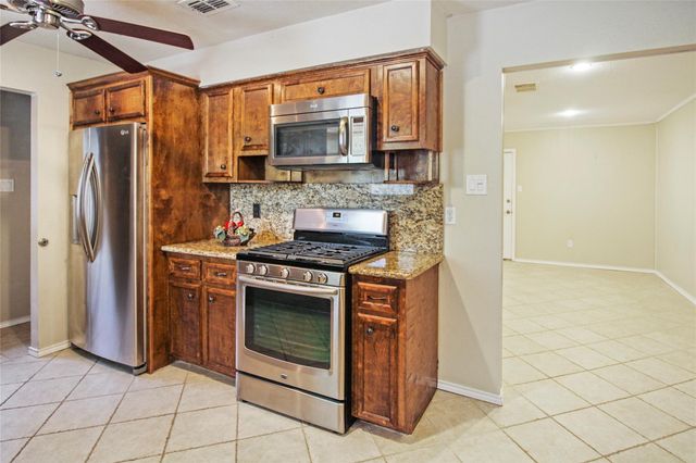 1915 E Allegro Street, Houston, TX 77080