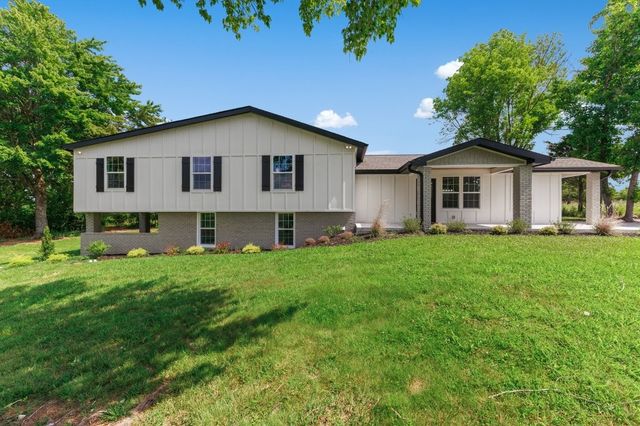 1877 Airport Lake Rd, Mcminnville, TN 37110