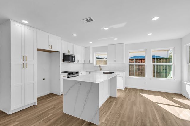 906 Thistle Circle, Allen, TX 75002