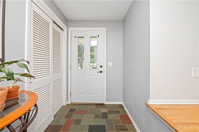 99 Dorian Lane, Greece, NY 14626