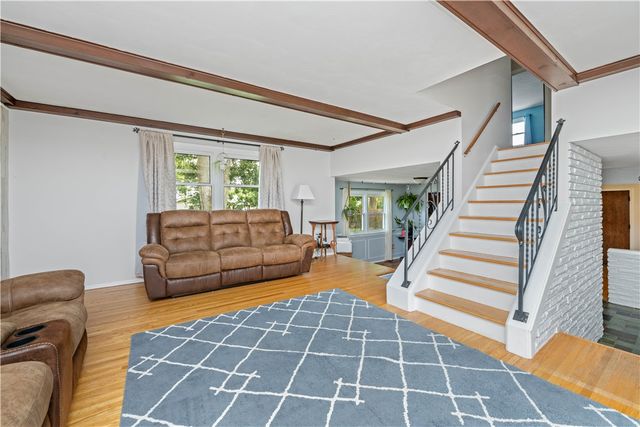 99 Dorian Lane, Greece, NY 14626