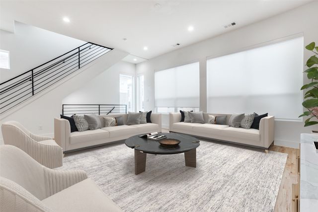 5805 Lindell Avenue 101, Dallas, TX 75206