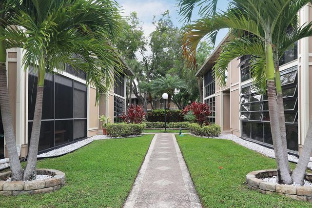 7801 Ashmont Circle 104, Tamarac, FL 33321