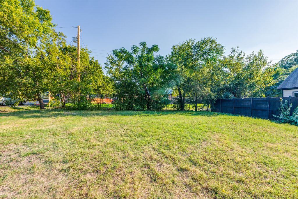6691 Half Elm Street, Frisco, TX 75034