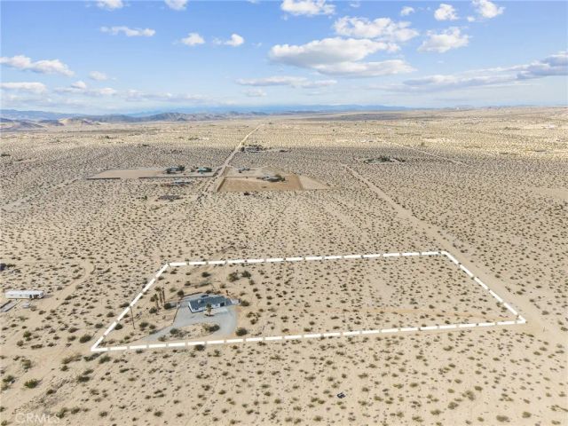 2680 Alfalfa, 29 Palms, CA 92277