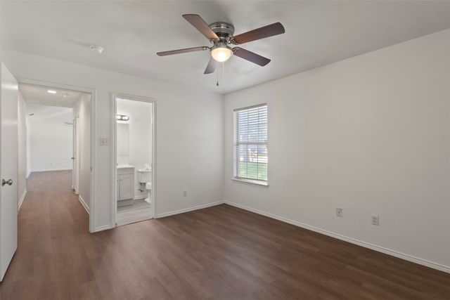 4650 Mexicana Road, Dallas, TX 75212