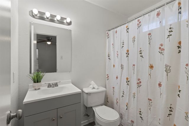 4650 Mexicana Road, Dallas, TX 75212