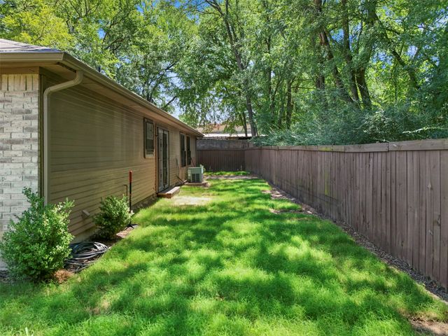 4650 Mexicana Road, Dallas, TX 75212