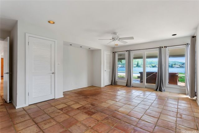 325 Hamakua Drive, Kailua, HI 96734