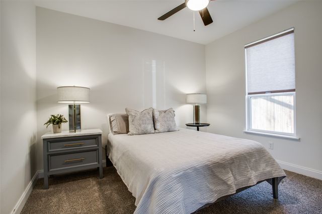 1314 E Pecan Street, Gainesville, TX 76240