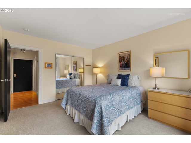 1829 Nw LOVEJOY St 304, Portland, OR 97209