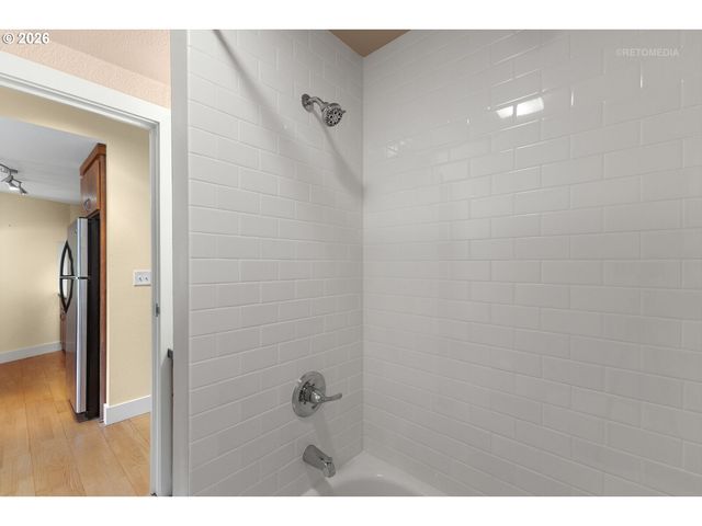 1829 Nw LOVEJOY St 304, Portland, OR 97209