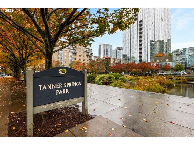 1829 Nw LOVEJOY St 304, Portland, OR 97209