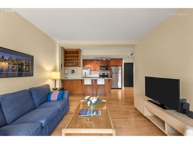1829 Nw LOVEJOY St 304, Portland, OR 97209