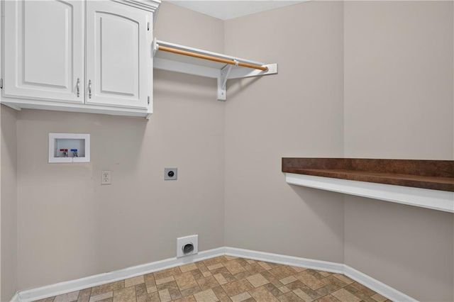 14001 Noland Street, Overland Park, KS 66221