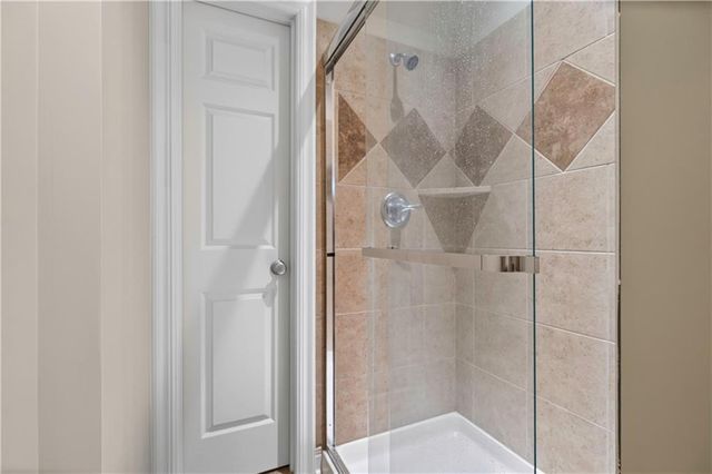 14001 Noland Street, Overland Park, KS 66221