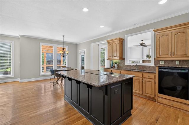 14001 Noland Street, Overland Park, KS 66221