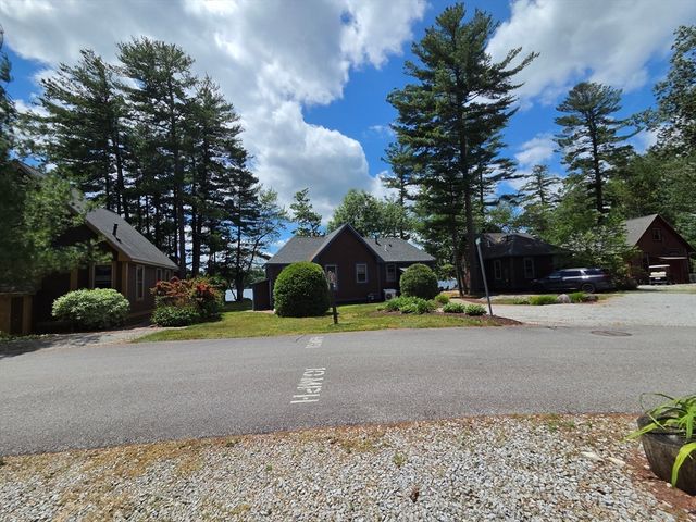 12 Waterview Drive 12, Westford, MA 01886