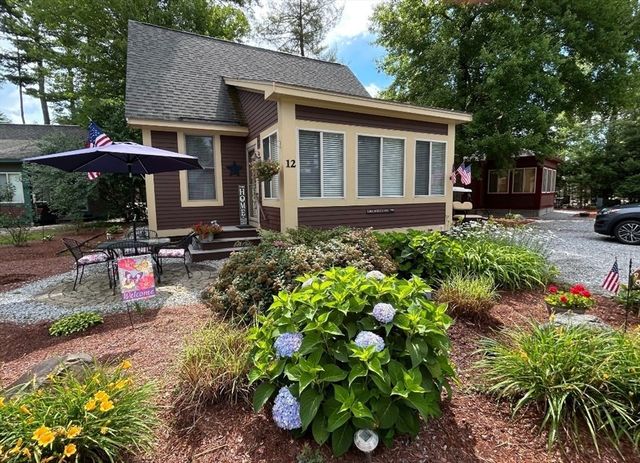 12 Waterview Drive 12, Westford, MA 01886