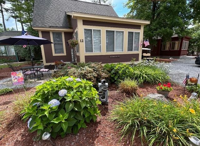 12 Waterview Drive 12, Westford, MA 01886