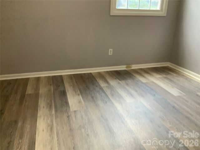 44 Rathfarnham Road, Asheville, NC 28803