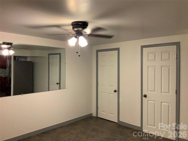 44 Rathfarnham Road, Asheville, NC 28803