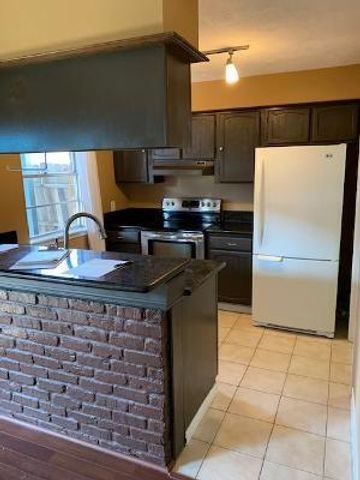 35 San Jacinto Drive, Galveston, TX 77550