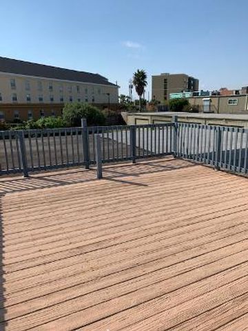 35 San Jacinto Drive, Galveston, TX 77550