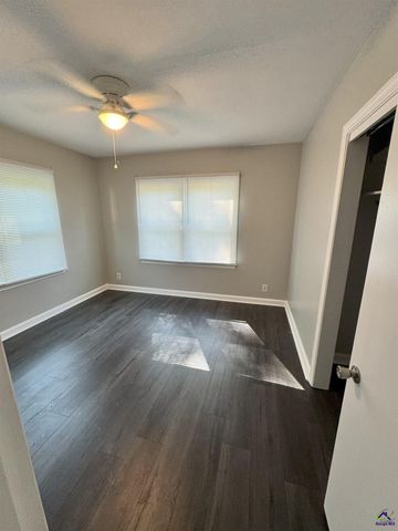 402 Westview Drive, Fort Valley, GA 31030