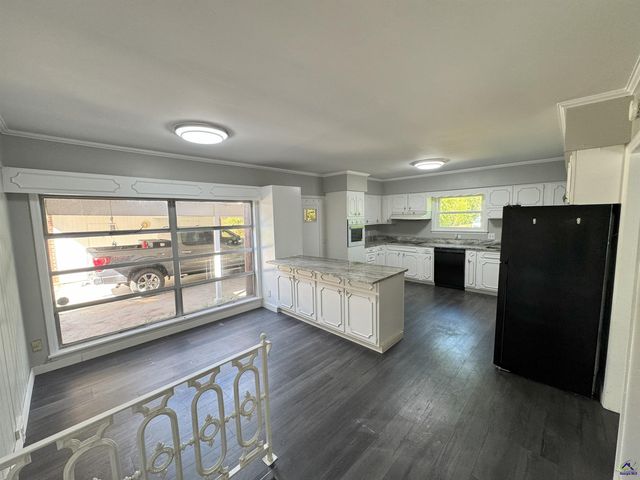 402 Westview Drive, Fort Valley, GA 31030