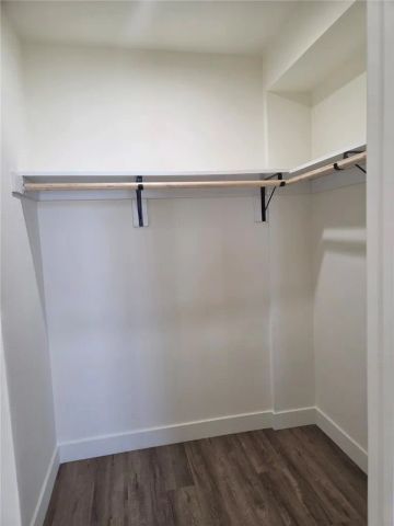 1812 W Balboa, Newport Beach, CA 92663